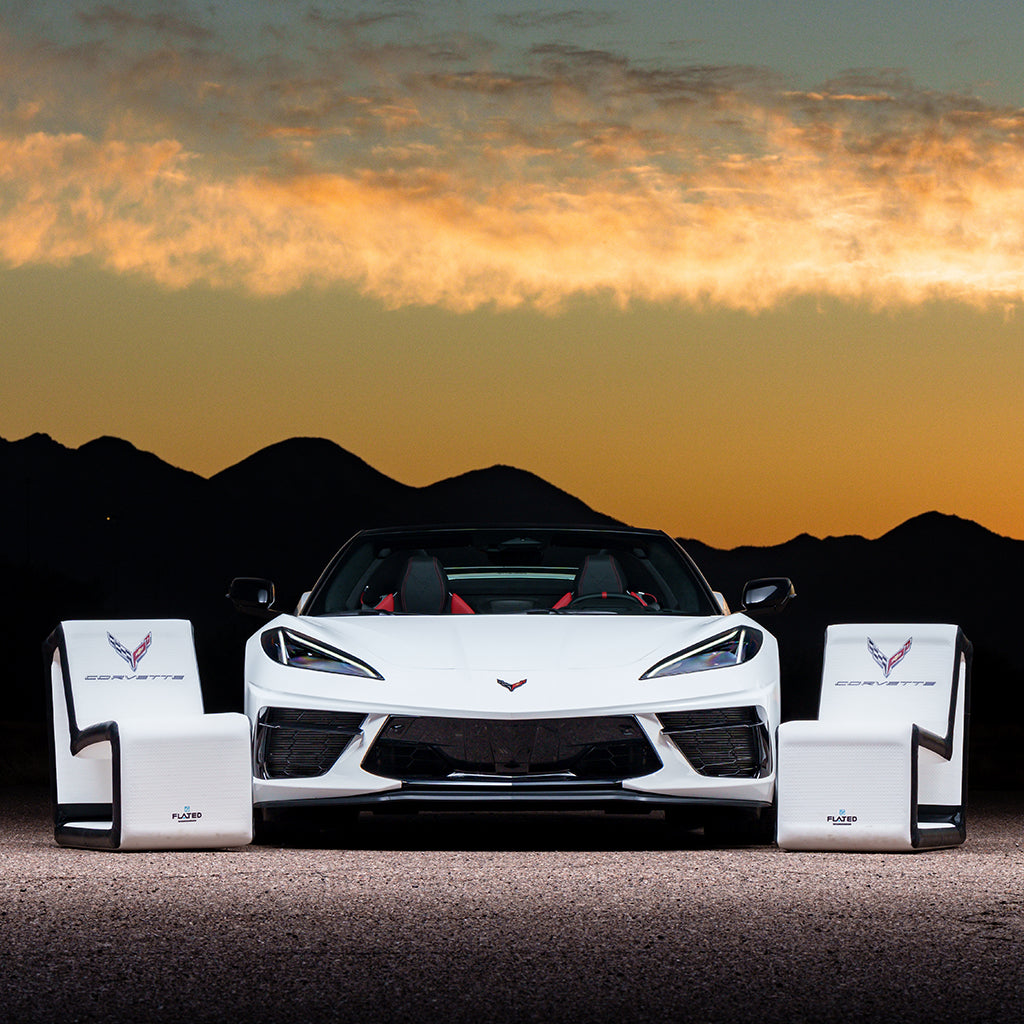 COMPACT-SIZE CORVETTE SET