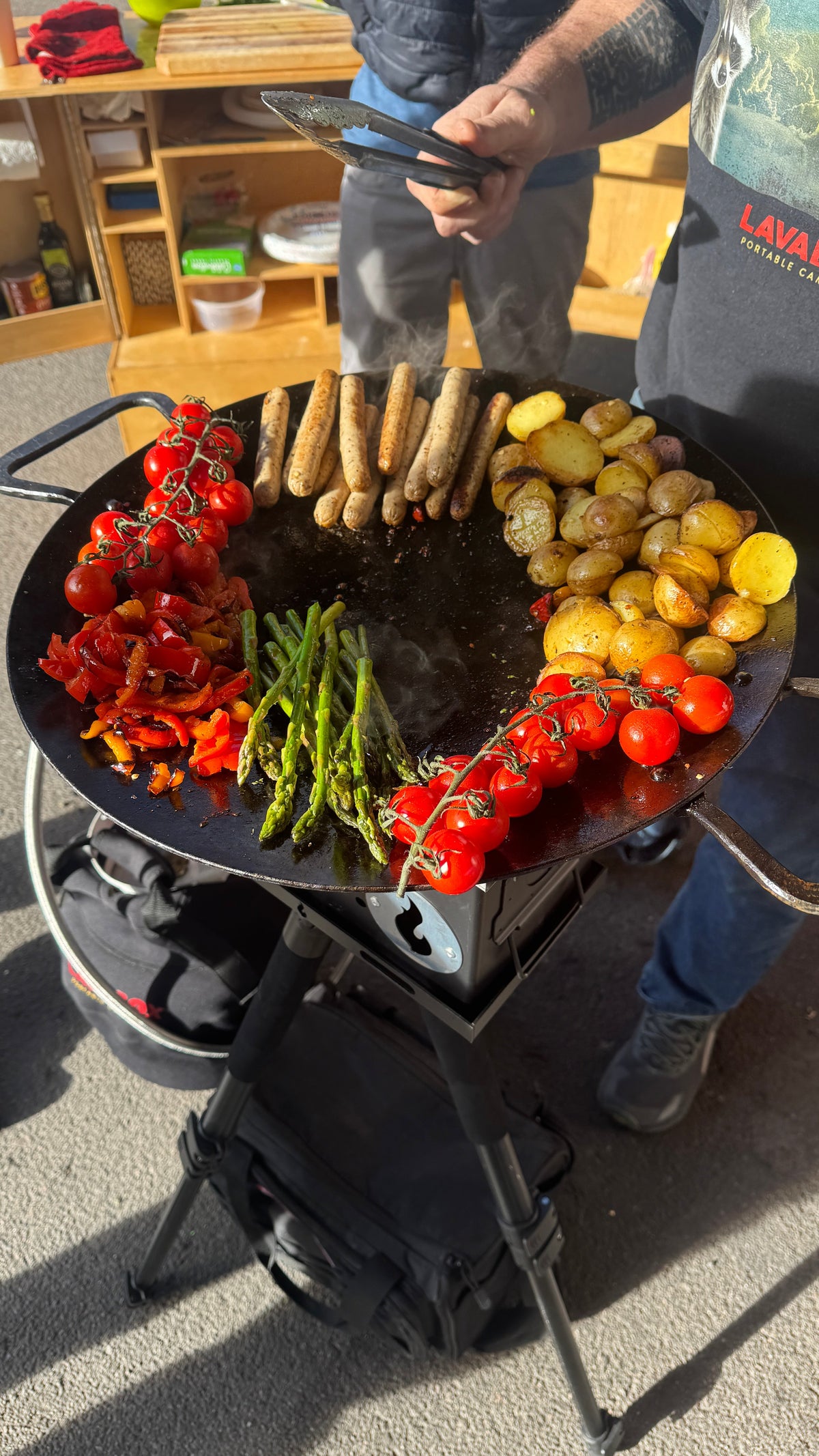 Campfire Kitchen: Original LavaBox Cooking and Campfire Pack