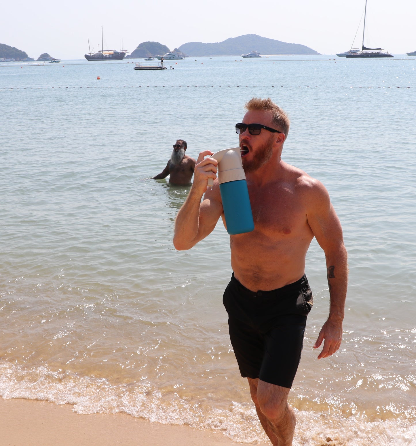 The pnümix™ Portable Drink Mixer